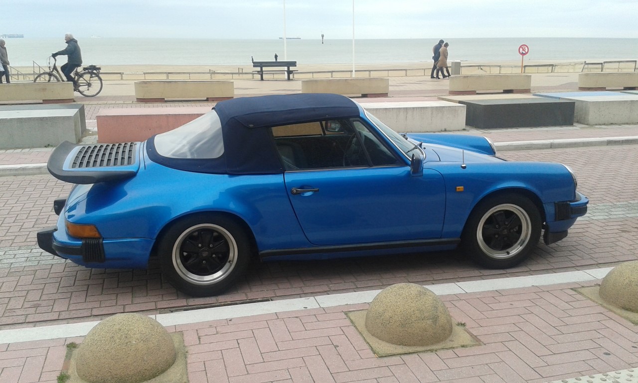 Porsche 911 3.0SC cabrio